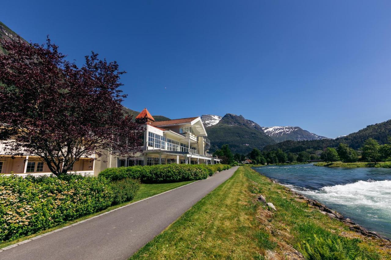 Hotel Loenfjord ローエン エクステリア 写真