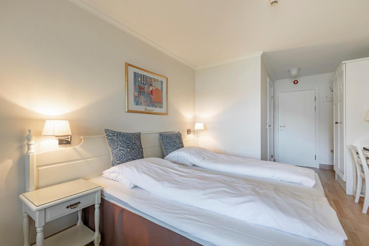 Hotel Loenfjord ローエン エクステリア 写真
