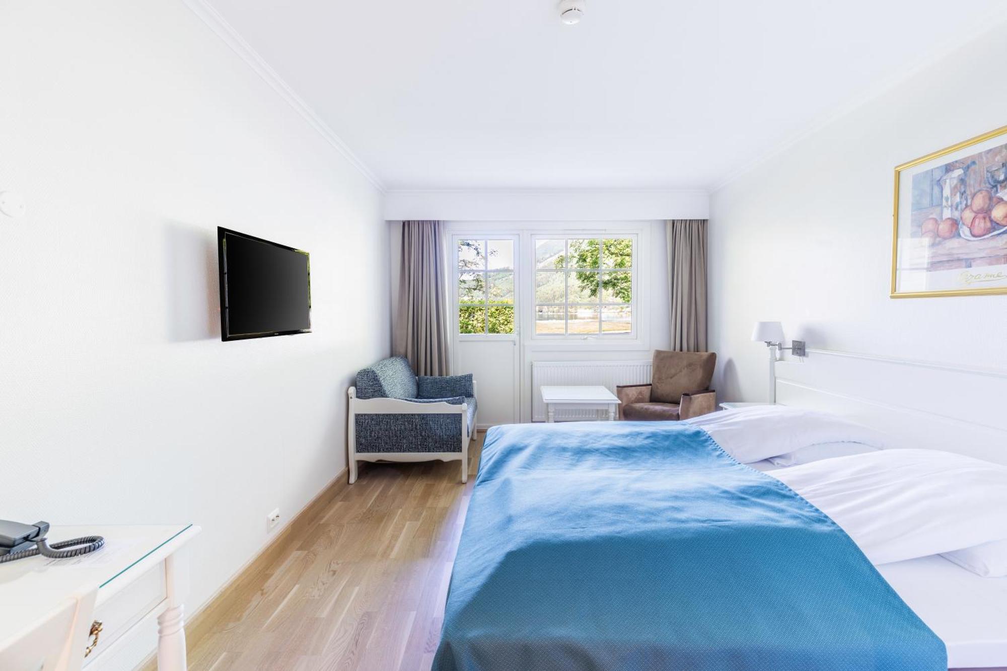 Hotel Loenfjord ローエン エクステリア 写真